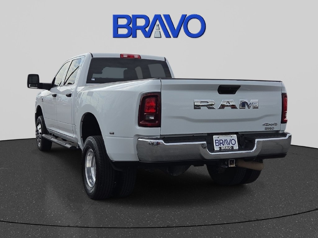 Used 2026 RAM 3500 Tradesman w/ Chrome Appearance Group AWD/4WD image 3