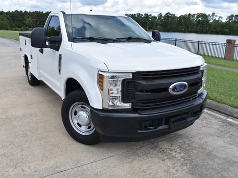 Used 2019 Ford F250 XL RWD image 2