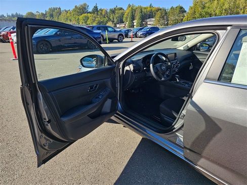 New 2025 Nissan Sentra S image 16