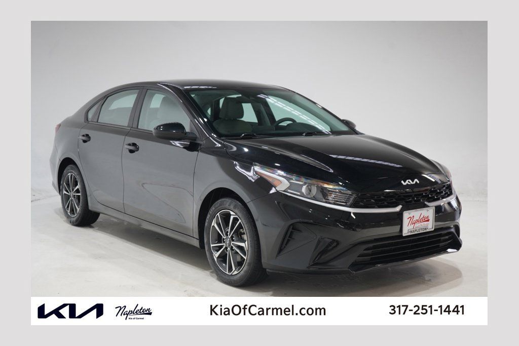 Used 2023 Kia Forte LXS FWD image 1