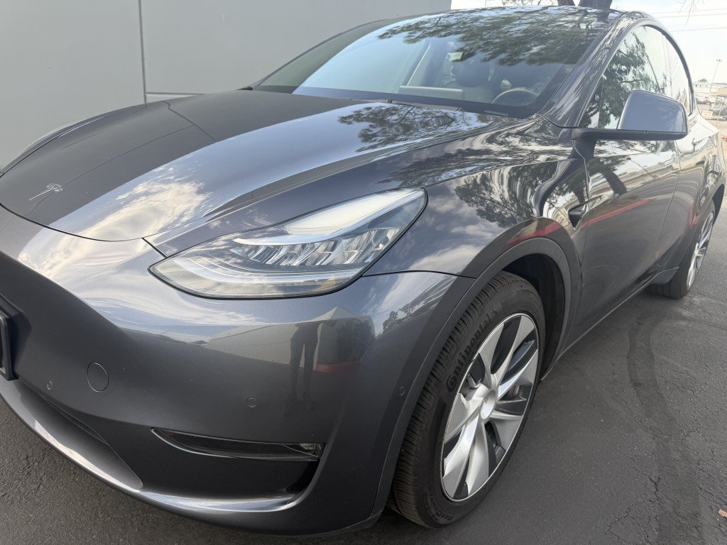 Used 2021 Tesla Model Y Long Range AWD/4WD image 5