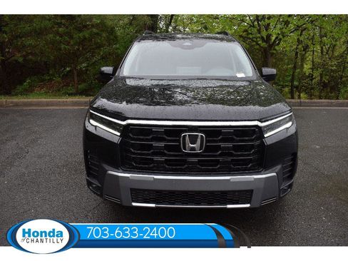 New 2026 Honda Pilot Elite image 2