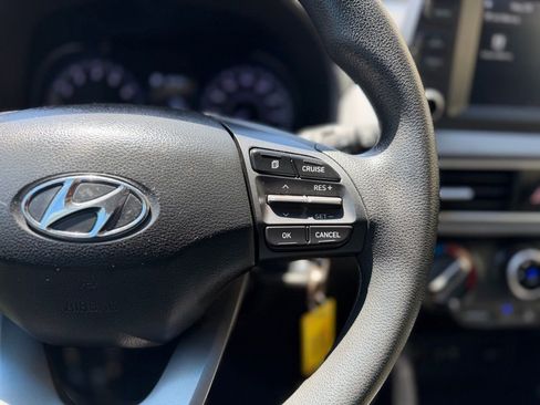 Used 2019 Hyundai Kona SE AWD/4WD image 40