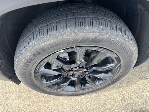 Used 2026 GMC Terrain Elevation w/ Elevation Premium Package AWD/4WD image 2