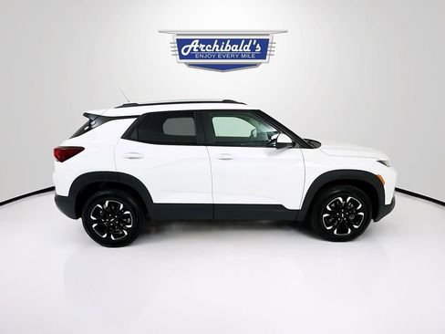 Used 2023 Chevrolet TrailBlazer LT AWD/4WD image 8