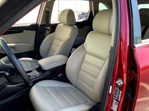 Used 2020 Kia Sorento EX AWD/4WD image 24