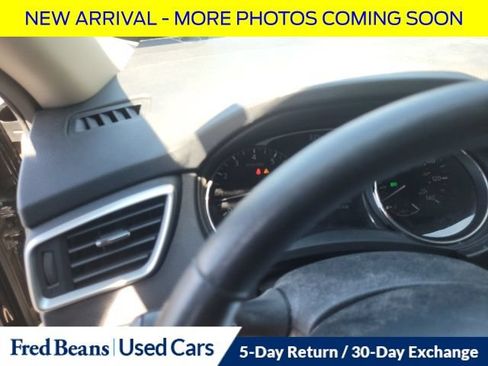 Used 2016 Nissan Rogue SL AWD/4WD image 13