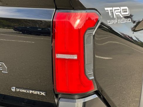 New 2025 Toyota Tacoma TRD Off-Road image 31