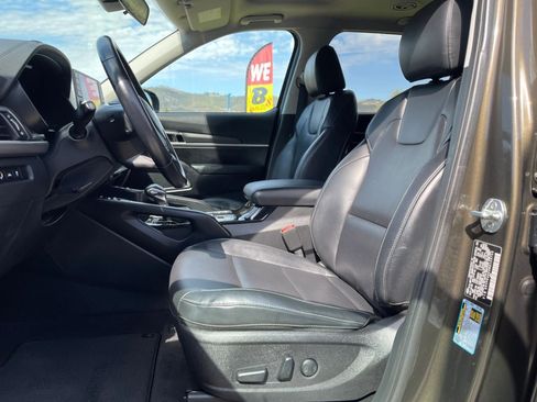 Used 2021 Kia Telluride S FWD image 15