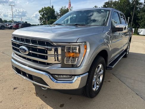 Used 2023 Ford F150 Lariat w/ Max Trailer Tow Package AWD/4WD image 2