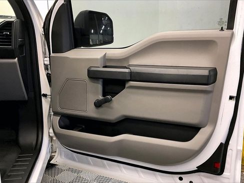 Used 2016 Ford F150 XL image 25