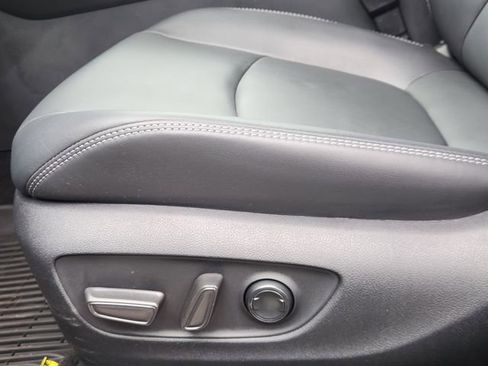 Used 2025 Toyota RAV4 XLE Premium FWD image 22
