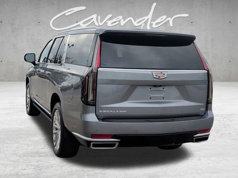 Certified 2022 Cadillac Escalade ESV Premium Luxury w/ Performance Package image 14
