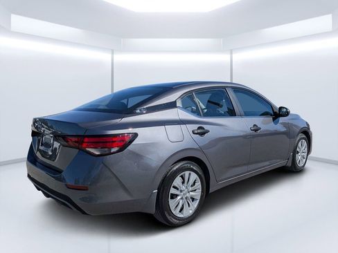 Used 2024 Nissan Sentra S image 3