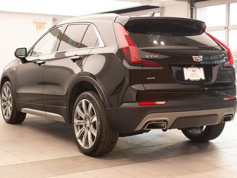 Used 2023 Cadillac XT4 Premium Luxury w/ Enhanced Visibility Package image 8
