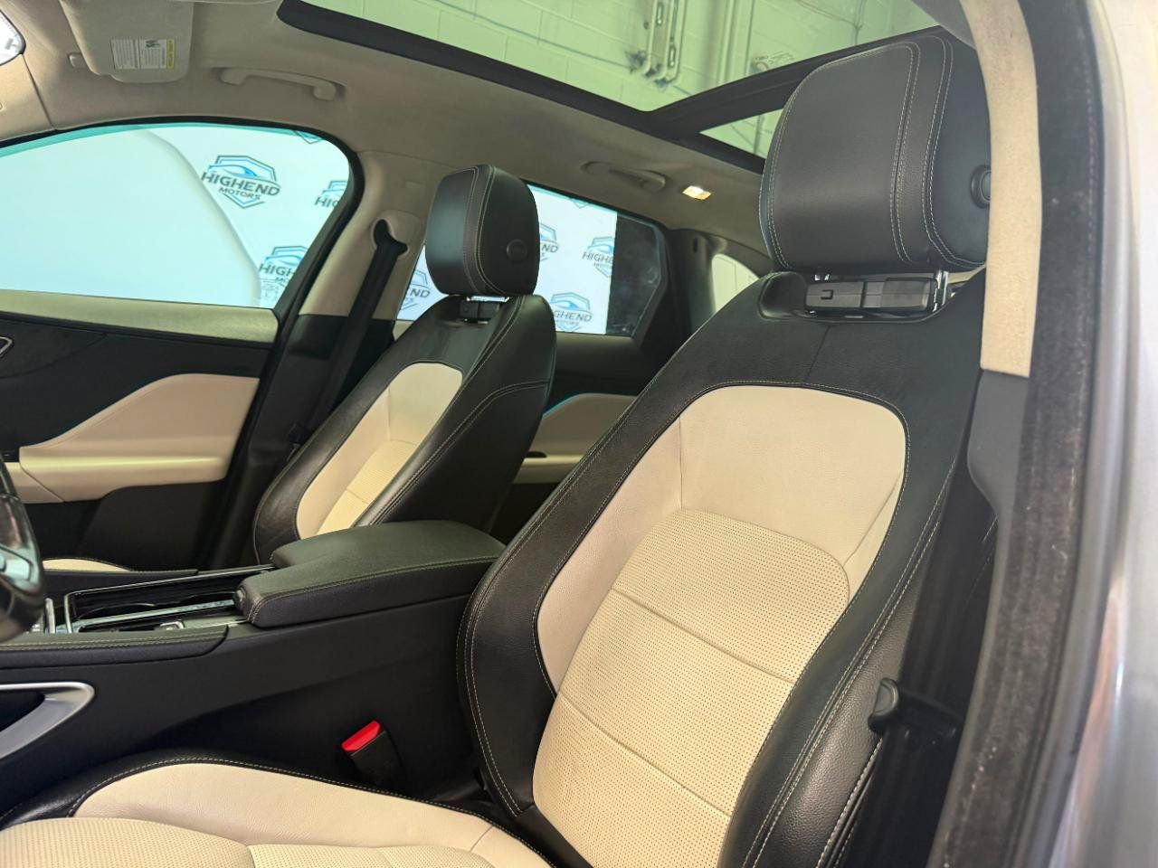 Used 2020 Jaguar F-PACE R-Sport AWD/4WD image 18