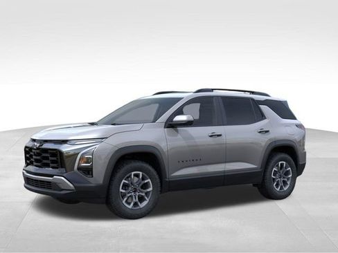 New 2026 Chevrolet Equinox ACTIV AWD/4WD image 2