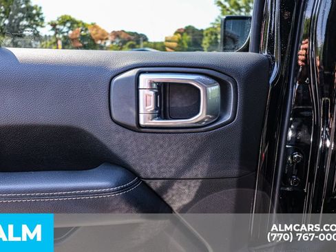Used 2023 Jeep Wrangler Unlimited Sahara w/ Cold Weather Group AWD/4WD image 48