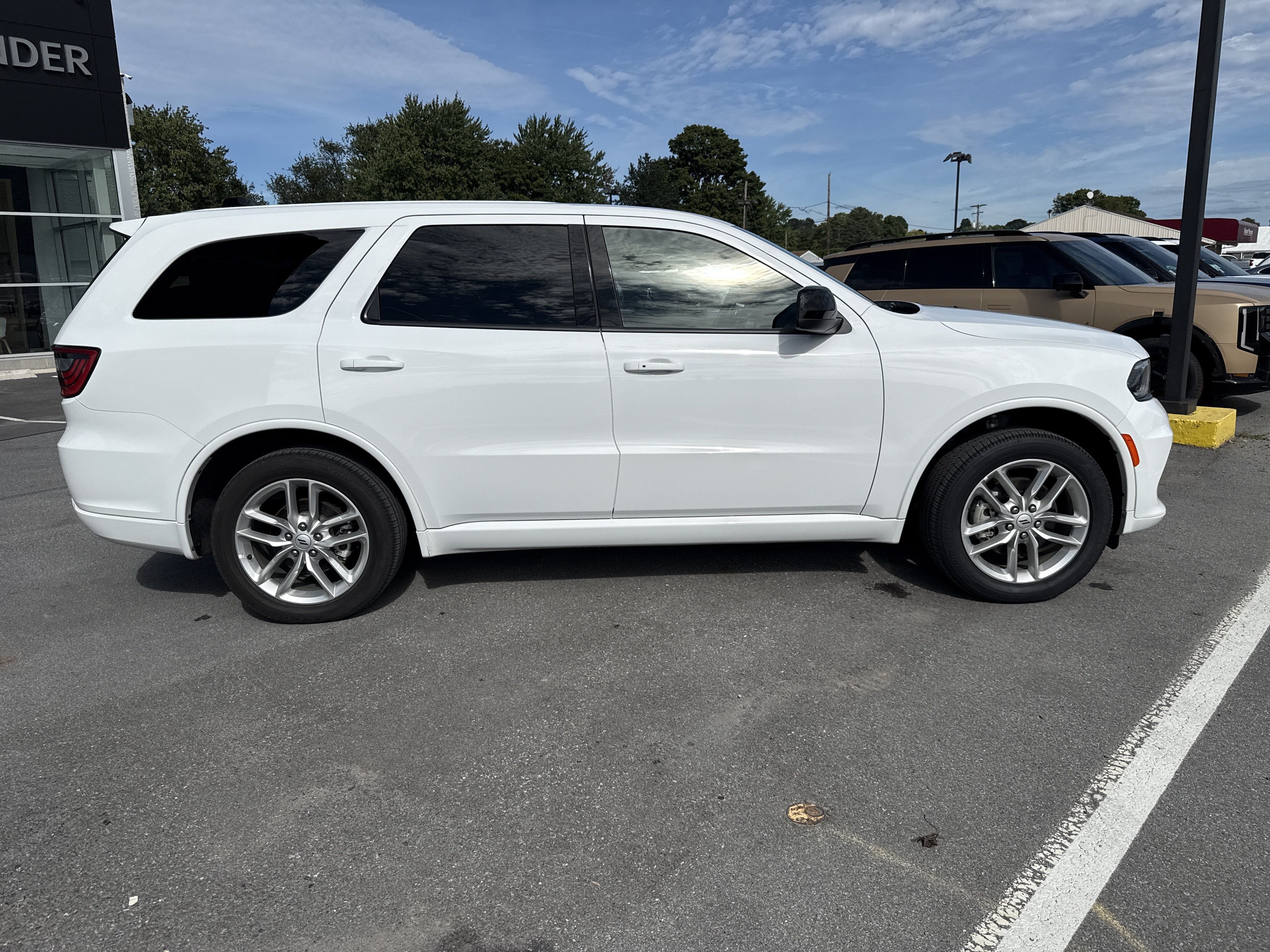 Used 2026 Dodge Durango GT AWD/4WD image 2