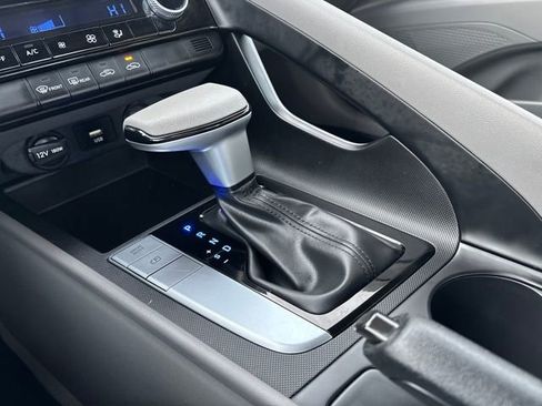 Used 2023 Hyundai Elantra SEL w/ Cargo Package image 21