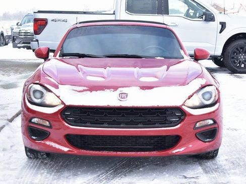 Used 2017 FIAT 124 Spider Classica image 8