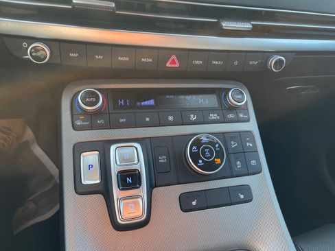 Used 2025 Hyundai Palisade SEL image 16