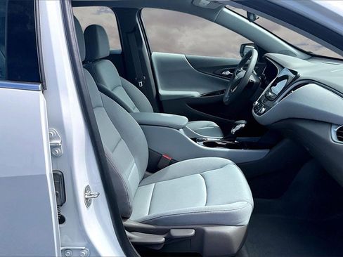 Used 2024 Chevrolet Malibu LS image 27