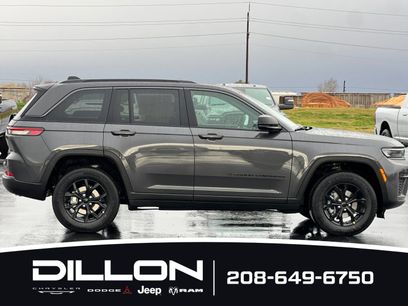 New 2026 Jeep Grand Cherokee Altitude