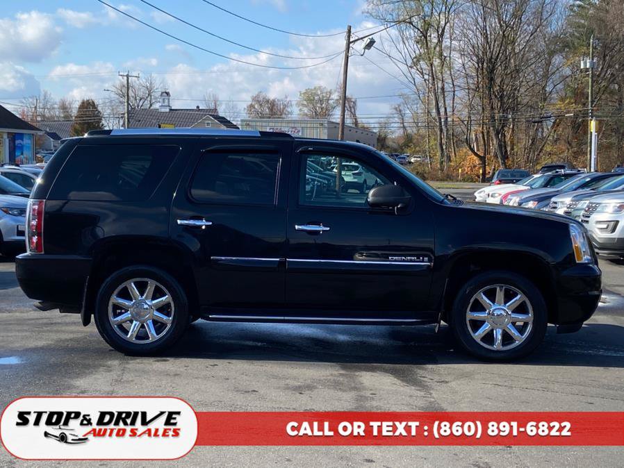 Used 2007 GMC Yukon Denali AWD/4WD image 6