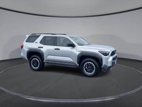 Certified 2025 Toyota 4Runner TRD Off-Road Premium AWD/4WD image 3