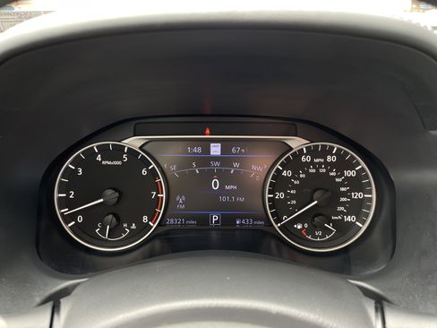 Used 2021 Nissan Altima 2.5 Platinum AWD/4WD image 24