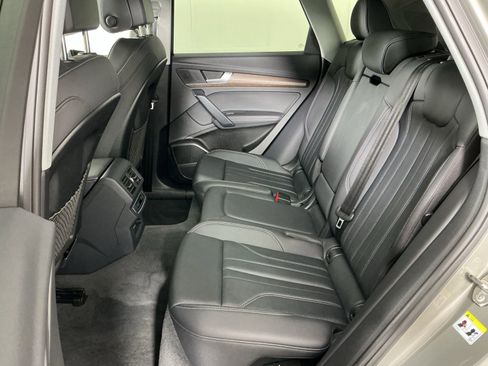 Certified 2025 Audi Q5 e Premium Plus w/ Premium Plus Package AWD/4WD image 20