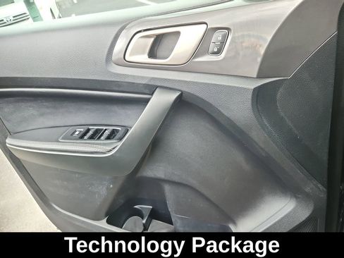 Used 2019 Ford Ranger Lariat w/ Black Appearance Package image 10