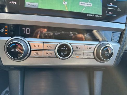 Used 2015 Subaru Outback 2.5i Limited image 16