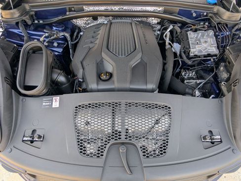 New 2026 Porsche Macan image 28