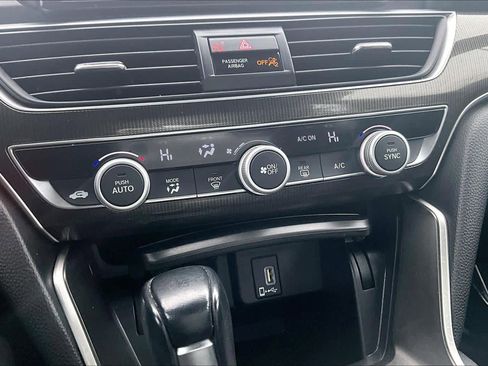 Used 2020 Honda Accord Sport image 34