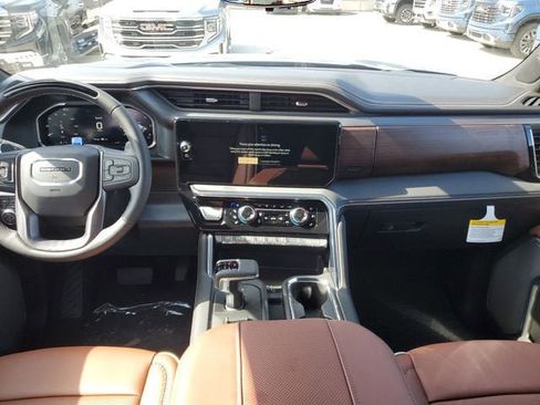 New 2026 GMC Sierra 1500 Denali Ultimate AWD/4WD image 15