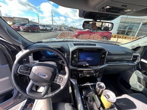 Used 2022 Ford F150 Lariat w/ Equipment Group 502A High image 12