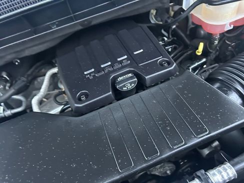 Used 2022 GMC Sierra 1500 SLE image 30