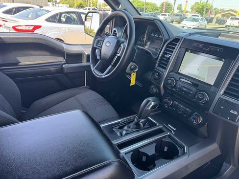 Used 2018 Ford F150 XLT w/ Equipment Group 302A Luxury AWD/4WD image 15