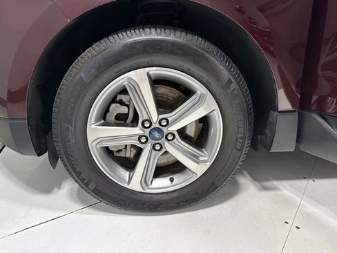 Used 2021 Ford Edge SEL w/ Convenience Package FWD image 9