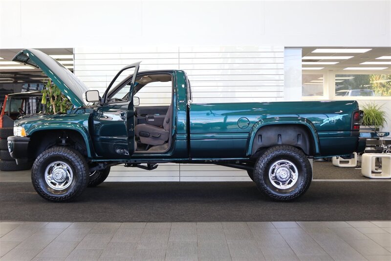 Used 1995 Dodge Ram 2500 Truck 4x4 Regular Cab image 10