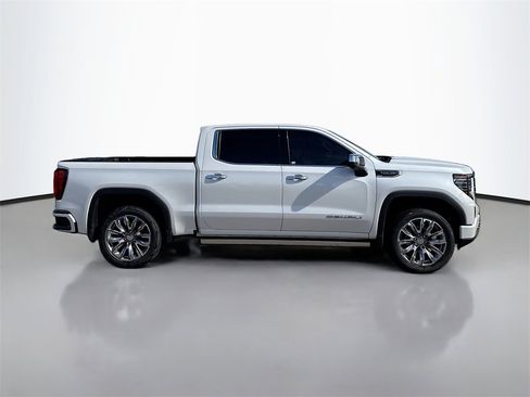 Used 2024 GMC Sierra 1500 Denali w/ Denali Reserve Package image 6