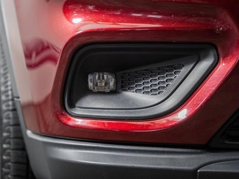 Used 2019 Jeep Cherokee Latitude w/ Popular Appearance Group image 14