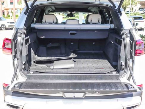 Used 2022 BMW X5 xDrive40i AWD/4WD image 28
