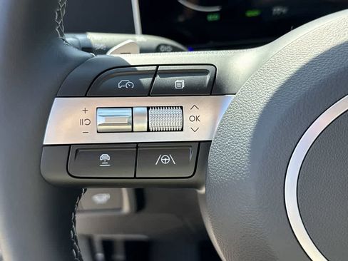 New 2025 Hyundai Sonata Limited image 26