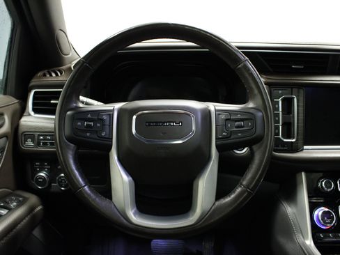 Used 2022 GMC Yukon Denali image 23
