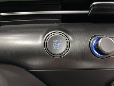 New 2026 Hyundai Kona SE image 19