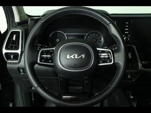 Used 2023 Kia Sorento X-Line EX image 25