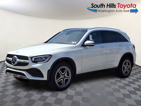 Used 2022 Mercedes-Benz GLC 300 4MATIC image 3